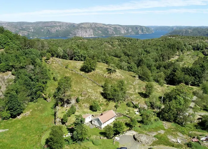 Alpstuga Nedregard By Interhome Farsund